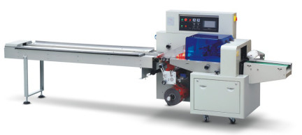 Filme que puxa a máquina giratória horizontal do selo da suficiência do formulário da máquina de embalagem do fluxo